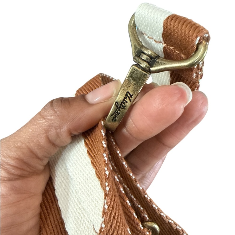 Thirty-One Tan Crossbody Bag - Picture 4 of 10